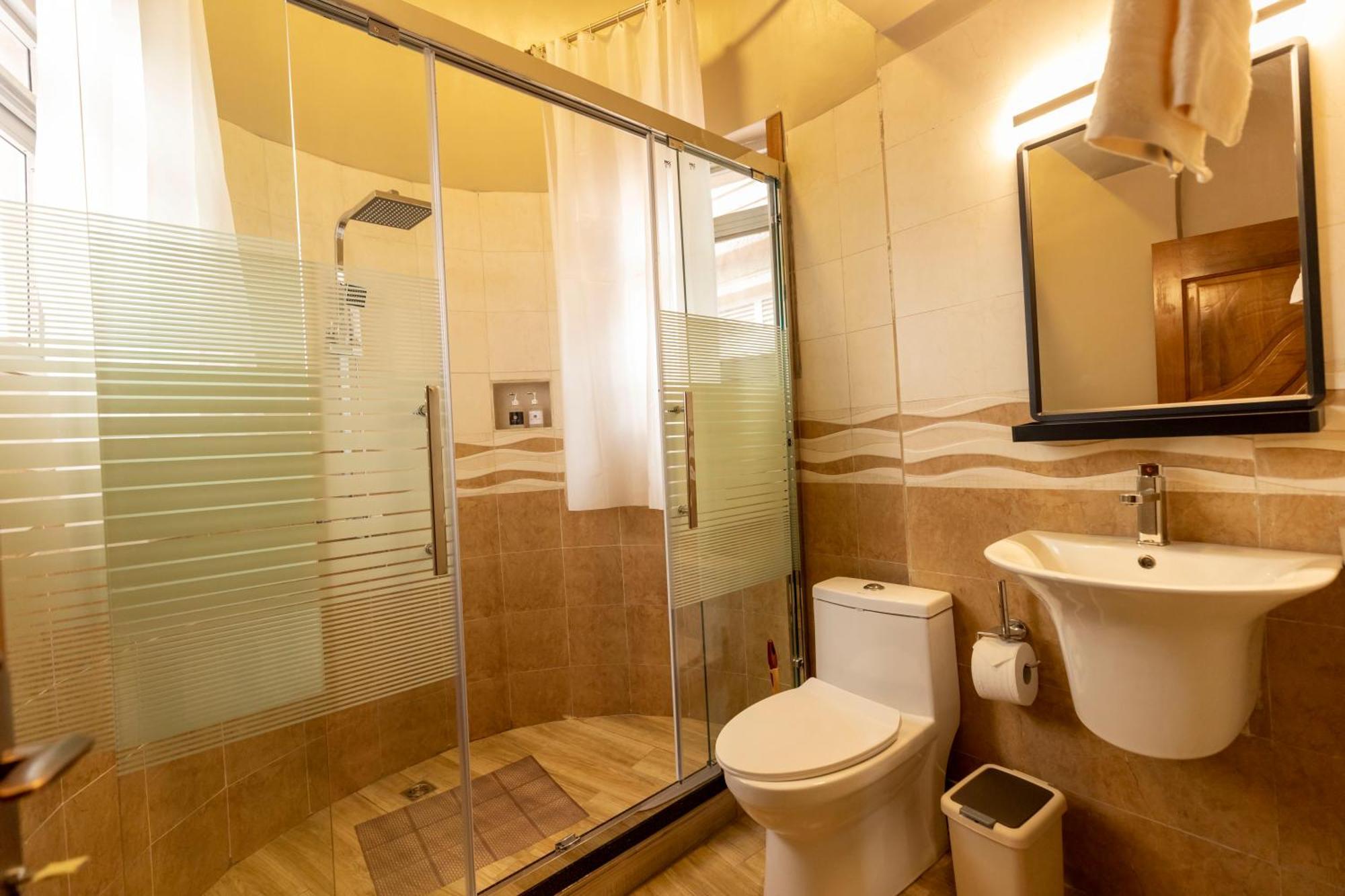 Inganzo Boutique Hotel Kigali Bagian luar foto