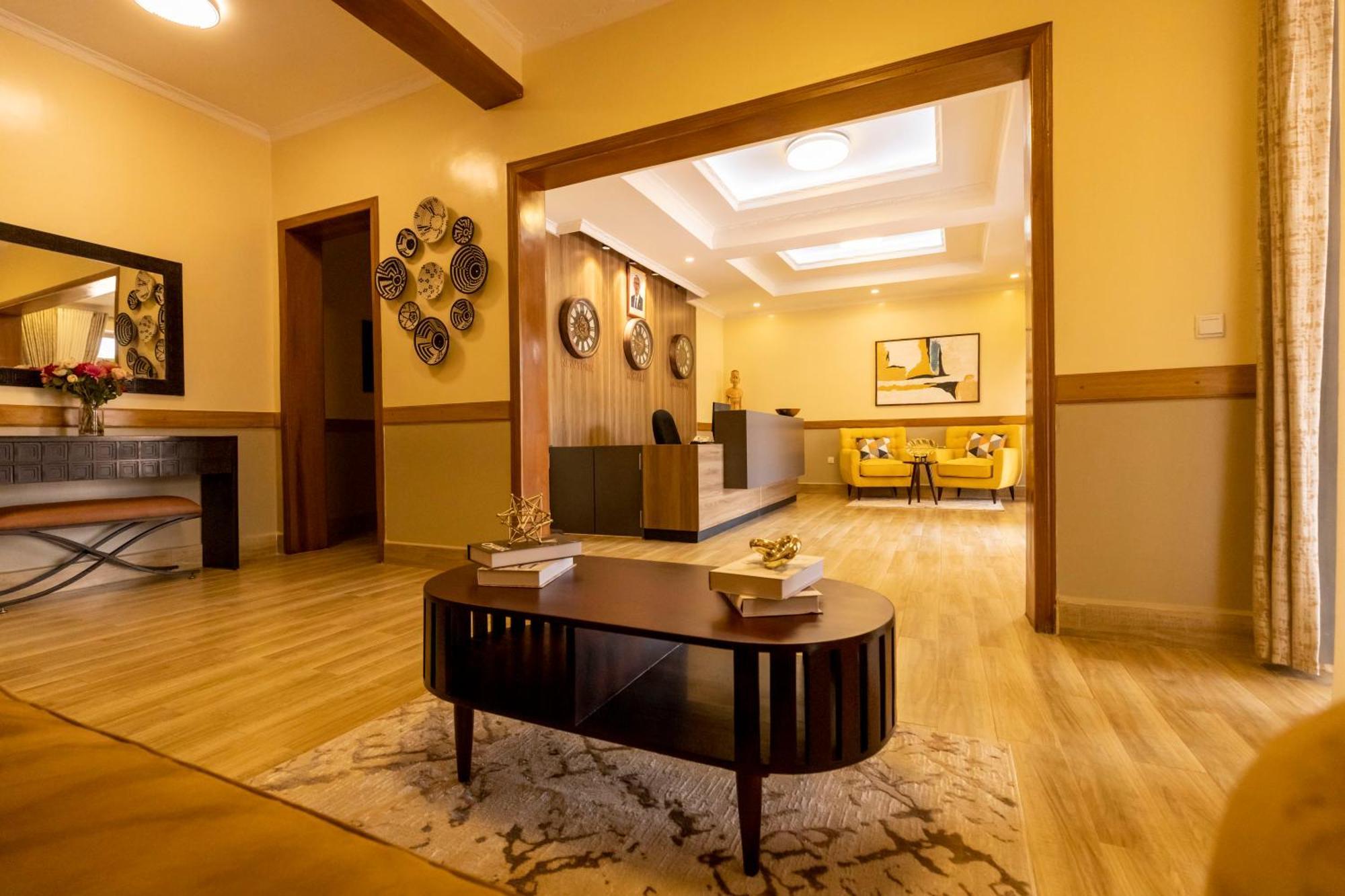 Inganzo Boutique Hotel Kigali Bagian luar foto